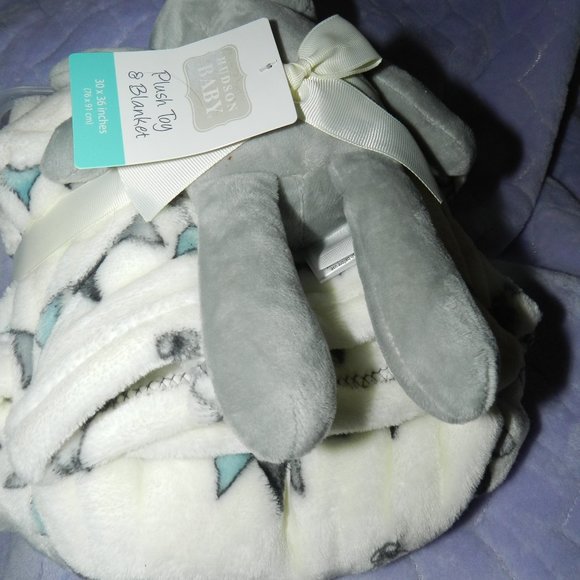Hudson Baby Infant Elephant Gift Set Toy & Matching Baby Blanket 🆕NWT! - Picture 3 of 7